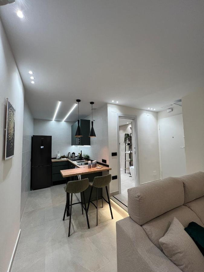 Zelun Suite Torremolinos Center エクステリア 写真